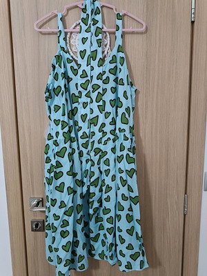Dress like new with hearts, green and turquoise