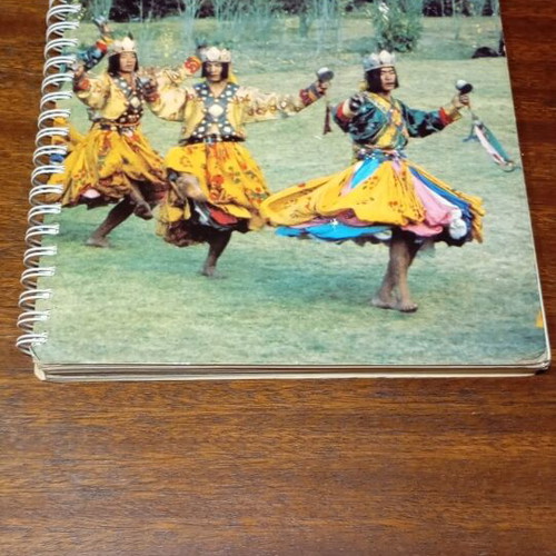 Retro UNICEF 1981 calendar notebook like new