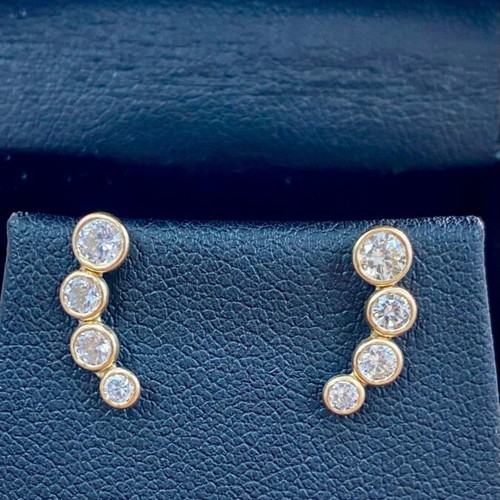 Gold 9K earrings with zircon stones new