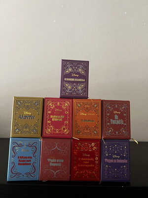 Fairytale Miniatures like new, pack of 9 pieces