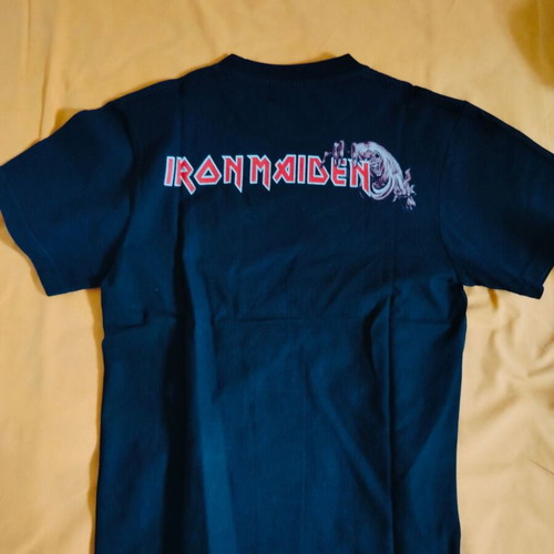 Iron Maiden Hot Rock T-shirt small size like new