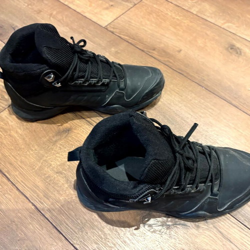 Adidas Terrex AX3 Beta Mid boots size 41.5, black