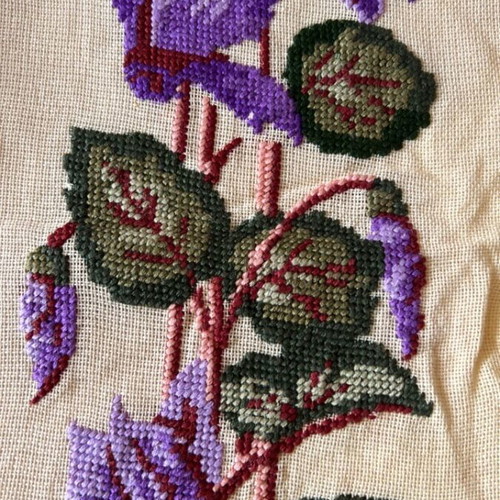 Hand-embroidered frames pack of 5, new