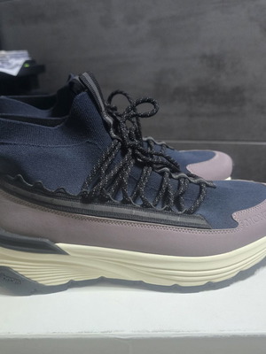 Moncler Monte Runner High Top sneakers size 42 new