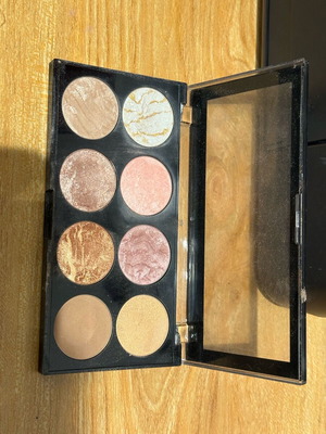 Revolution Blush Golden Sugar palette like new