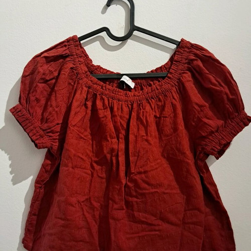 Blouse comfortable in excellent condition, size S