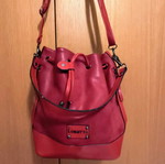 Loretta drawstring bag large, like new, red