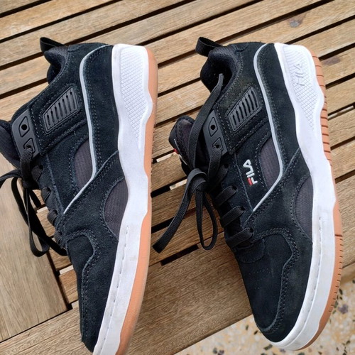 Fila sneakers No 39 black suede like new