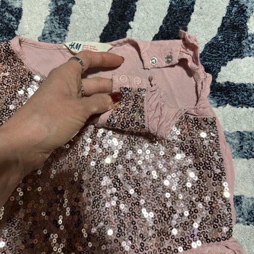 Girls' pink H&M jumpsuit like new