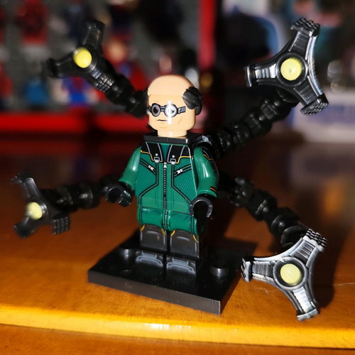 Doc Ock φιγούρα Lego σαν καινούργια με εξαρτήματα Insomniac Spider-Man
