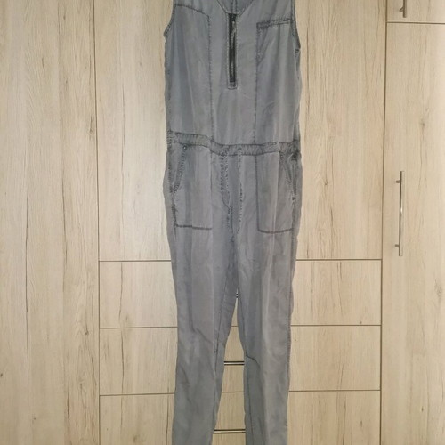 Cecil one-piece jumpsuit gray like new, size small