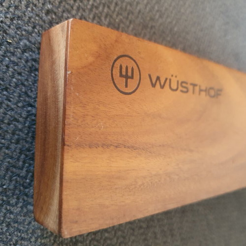 Wüsthof Magnetic Knife Holder Acacia Wood Like New