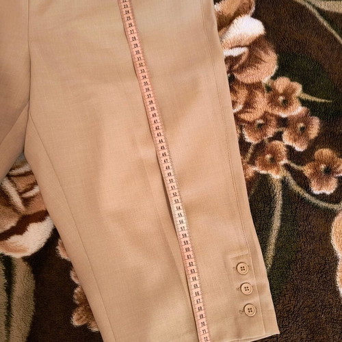 Beige bermuda shorts like new, size XL/2XL